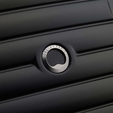 Shadow 5.0 Suitcase 66 Black