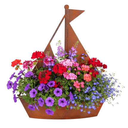 Ship-Shaped Metal Planter – Rustic Rust Patina