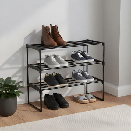 Schuhregal, stapelbarer Metallrahmen mit Kunststoffböden