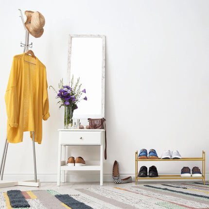 Shoe shelf with 2 levels