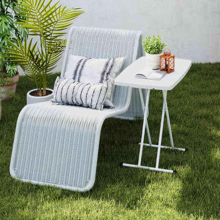 Höhenverstellbarer klappbarer Gartentisch aus Kunststoff – für den Innen- und Außenbereich