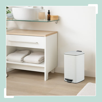 Quadratischer Treteimer 8L mit Soft-Close-Deckel und Müllbeuteln
