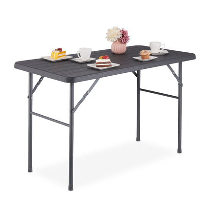 Square garden table in wood look