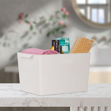 Square storage box in set of 4