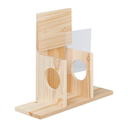 Squirrel feeder with 2 inputs