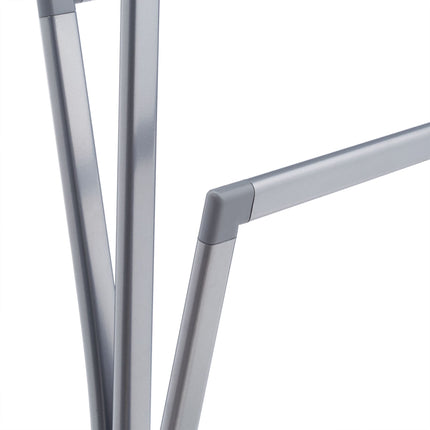 Porte-serviettes sur pied
