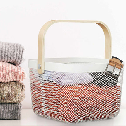 Storage basket with handle