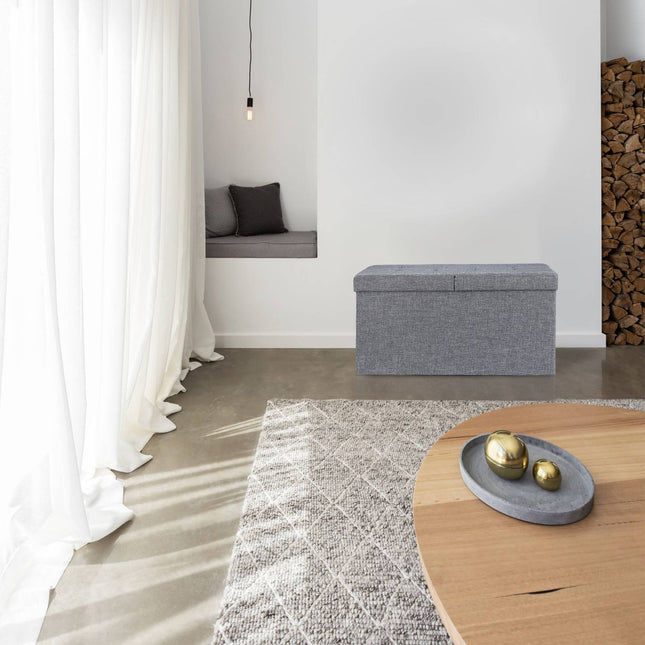 Sitzbank mit aufklappbarem Deckel