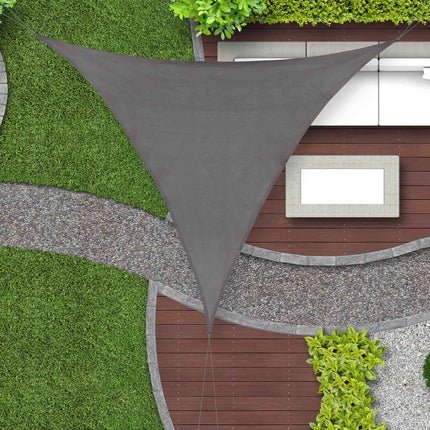 Voile d'ombrage triangulaire en polyéthylène gris