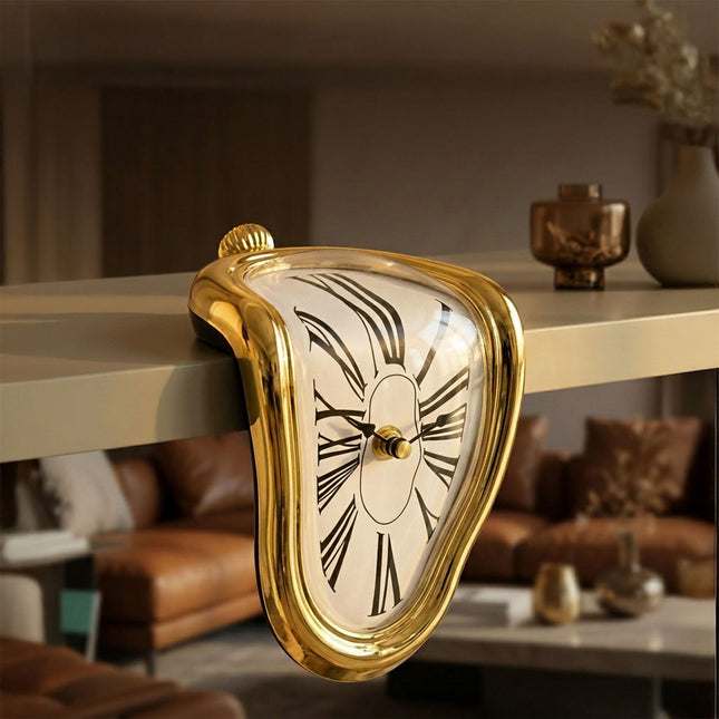 Surrealistische Goldtischuhr – Gebogenes Dalí-Design