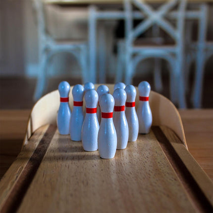 Stolní minihra bowling