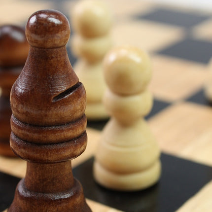 Tactic Game Chess Tin Box