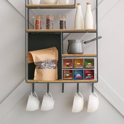 Tea holder with 3 compartments