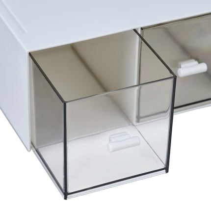Tea holder with 3 compartments