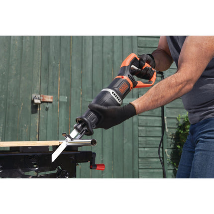Tiger-/Schwertsäge 750W Asthalter &amp; zwei Sägeblätter