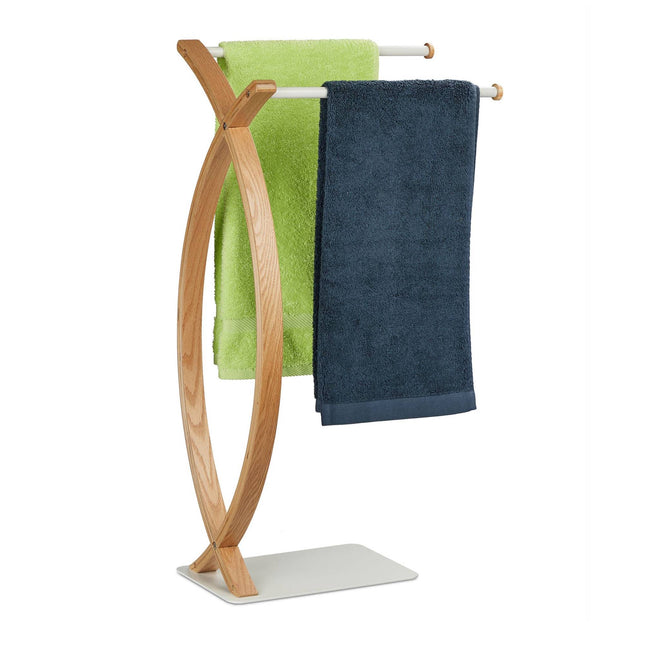 Towel hanger
