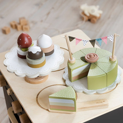 Spielzeugkuchen