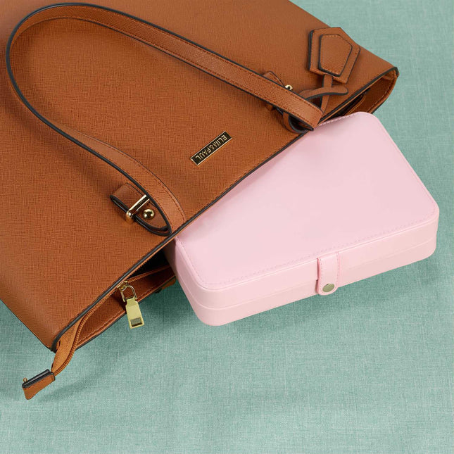 Reiseschmuck-Organizer, kompakte Box in Lederoptik