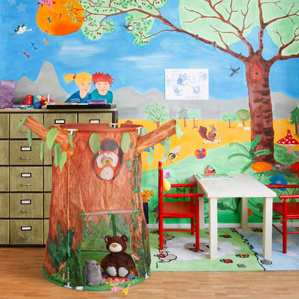 Tree trunk play tent