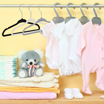 Samt-Kleiderbügel für Kinder