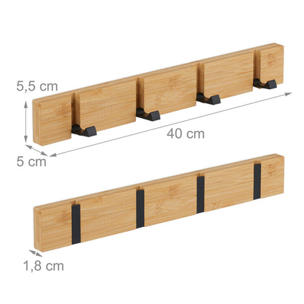 Wandgarderobe mit klappbaren Bambushaken