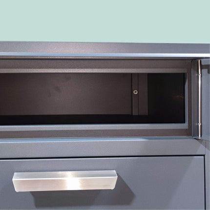 Wand- und Bodenmontierter Wetterfester Briefkasten