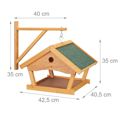 Wall for bird feeders