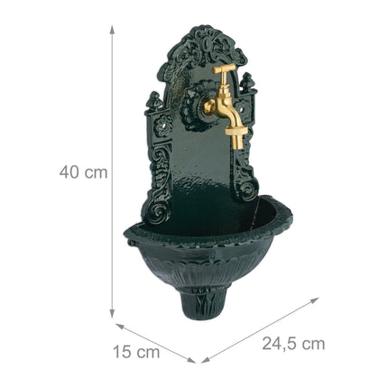 Wall fountain green
