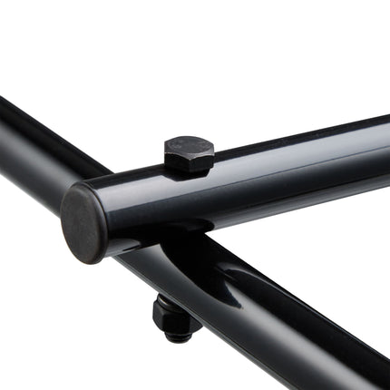 Wall-mounted tire holder