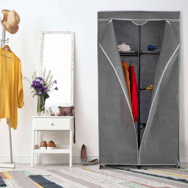 Armoire fermée