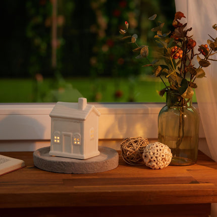 Warm light house ceramics