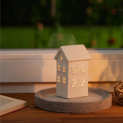 Warm light house ceramics