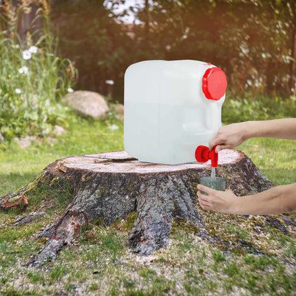 Water jug with tap
