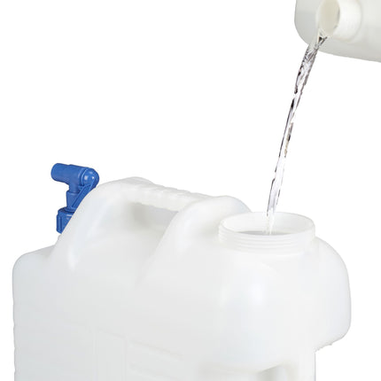 Water jug with tap
