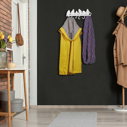 Weißer Kleiderbügel im Affen-Design