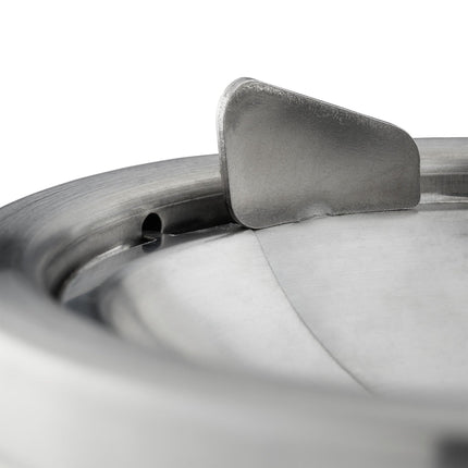 Winddichter Aschenbecher mit Deckel