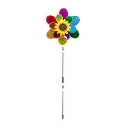 Vom Wind zerzauste Blume