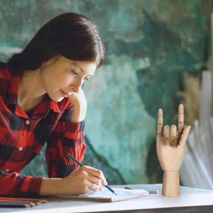 Holzrechte Hand