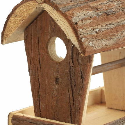 Wooden bird feeder with suspension