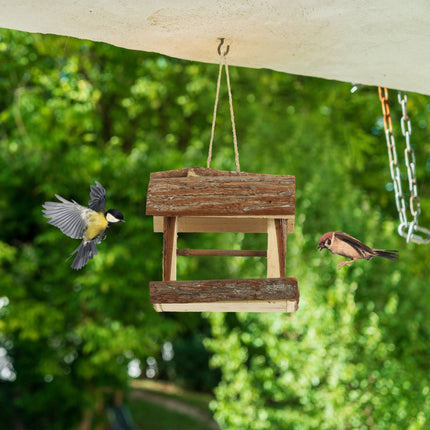 Wooden bird feeder with suspension