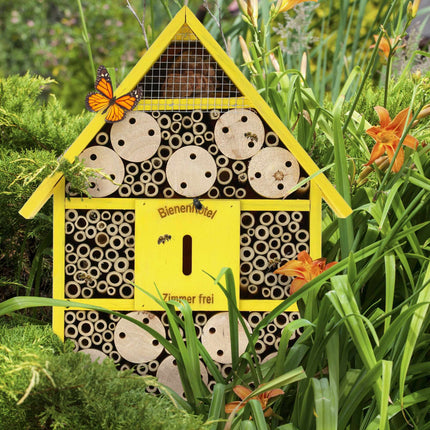 Insektenhotel aus Holz