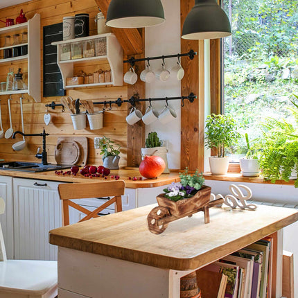 Holzschubkarre für Pflanzen