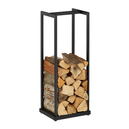 Holzständer aus hohem Metall