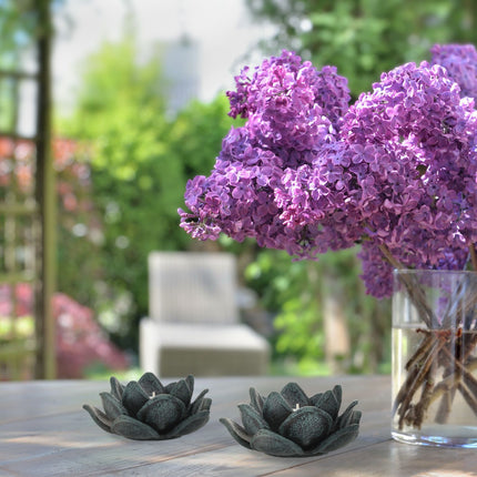 set of 2 Lotus-shaped tea light holders